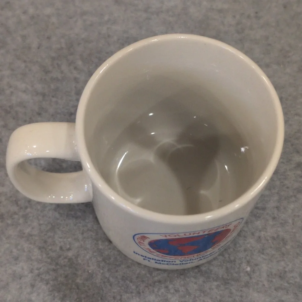 Installation Volunteer‎ Office Ft McClellan Alabama Ceramic Mug - Picture 2 of 3